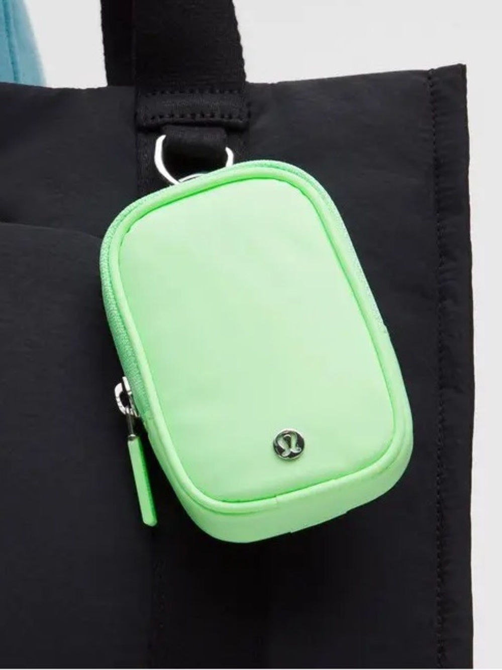 Lululemon Clippable Nano Pouch Citra Lime Green Zip Card Holder